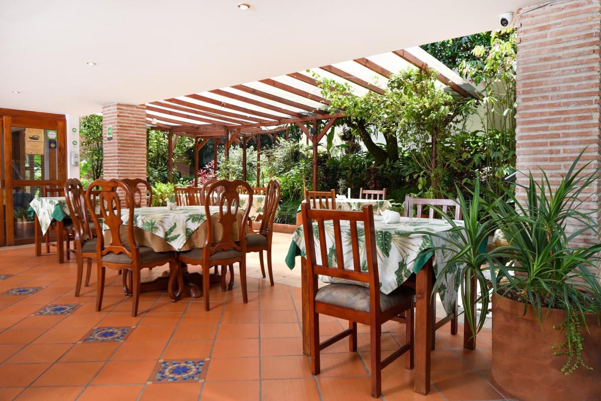La Campana Hotel Boutique Медельин Экстерьер фото