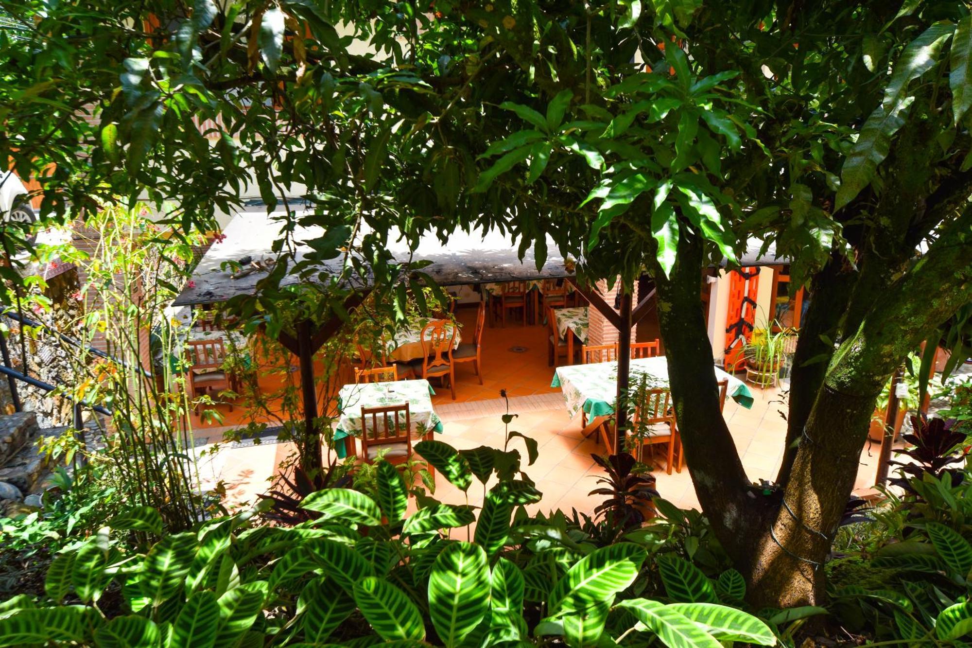La Campana Hotel Boutique Медельин Экстерьер фото