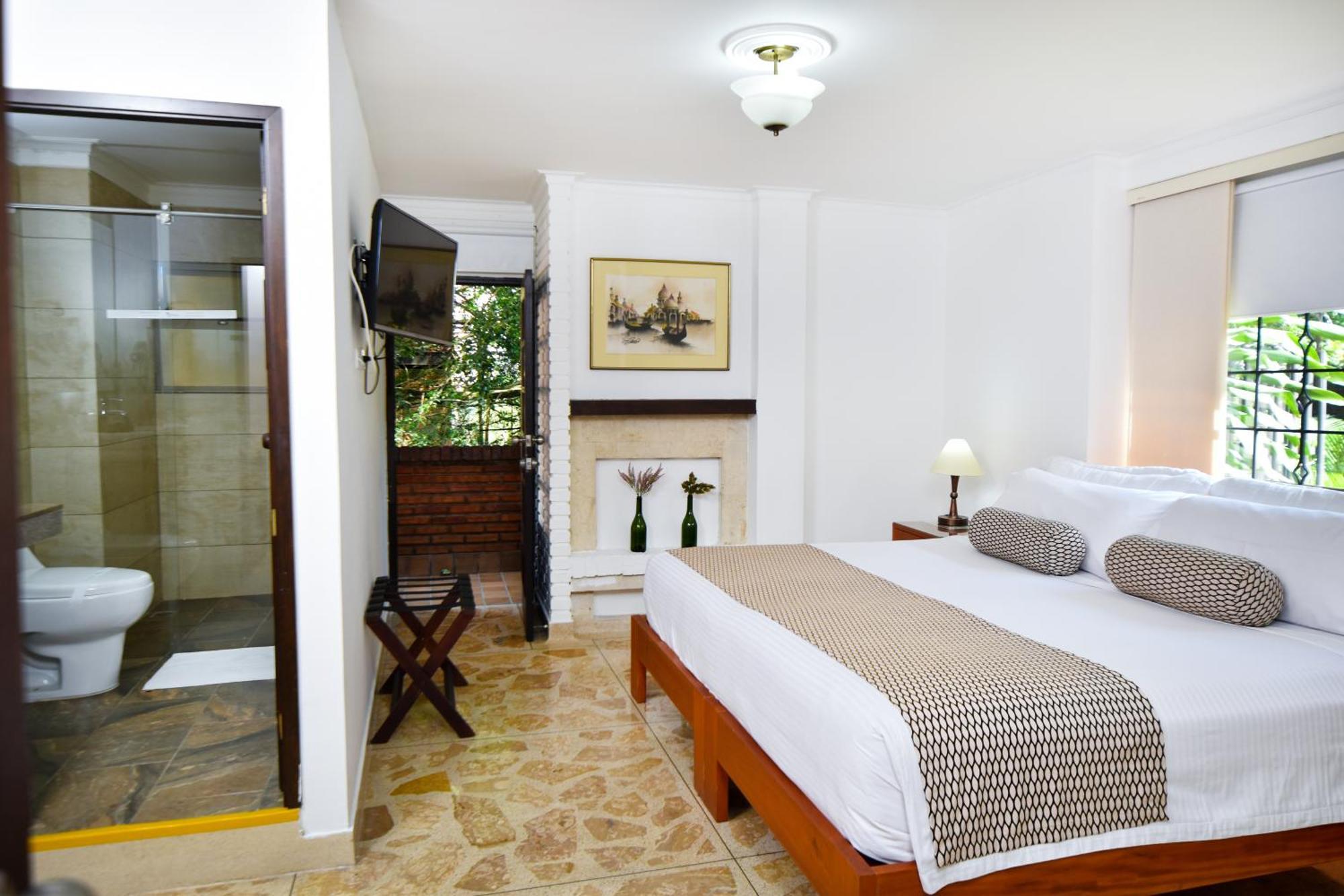 La Campana Hotel Boutique Медельин Экстерьер фото
